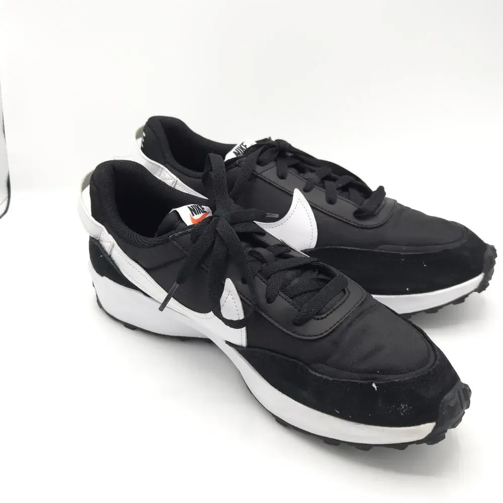 Nike Waffle Debut Mens  Black White DH9522-001 black white Sneaker size 9.5